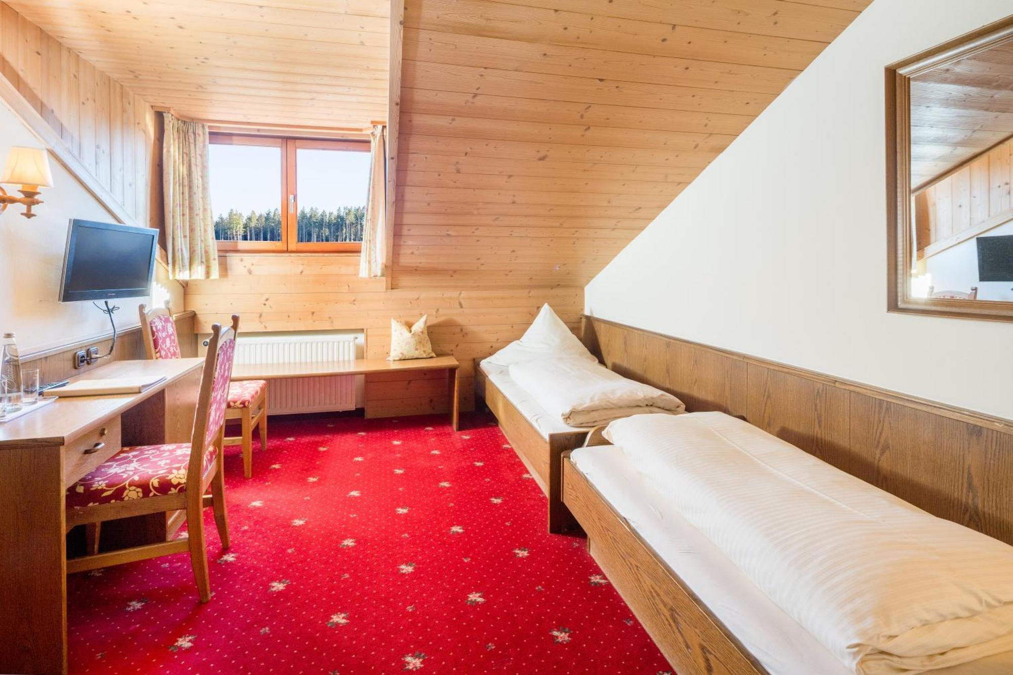 Hotel-Gasthof Huber Ebersberg Quarto foto